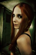 Fotos de Simone Simons - Página 16 21dcd890135771