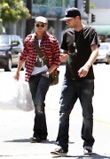Kellan Lutz out shopping in Hollywood - July 29th, 2010 69559990792852