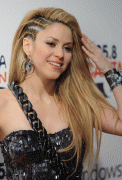 Shakira, Gran Minigonna,  The Capital FM Jingle Bell Ball, Londra, 06.12.09 186df258906274