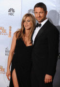 Jennifer Aniston - Page 8 3c3db864519224