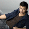 Taylor Lautner 5ae1bf75111669