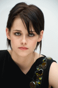 Kristen Stewart - Page 3 Aaddbf55300826