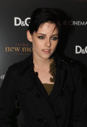 Kristen Stewart - Page 4 7427ee56796678