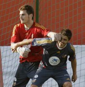 Iker Casillas - Page 2 E8f48d118144155