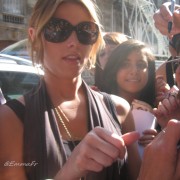 Ashley Greene with fans in Paris (Sept 5th)  Bb87f996464341