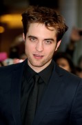 Robert Pattinson - Página 36 B81794132995050