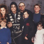 BT Backstage-1988Around the World-MJ+family and friends 969f2f135986287