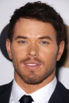 Kellan Lutz - Imagenes/Videos de Paparazzi / Estudio/ Eventos etc. - Página 21 5c8ef1160162792