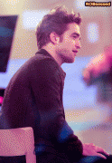 Robert Pattinson - Page 7 88defe65207272