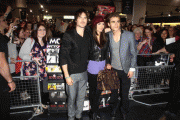 'The Vampire Diaries' Cast Meet Fans at HMV Afe4e383172989