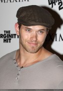 Kellan Lutz celebrating the cast of 'The Other Guys' at Comic-Con - 23 July 2010 8b901e90059926