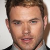 Kellan Lutz - Imagenes/Videos de Paparazzi / Estudio/ Eventos etc. - Página 18 8e012a131925238