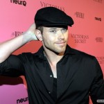 Kellan Lutz - Imagenes/Videos de Paparazzi / Estudio/ Eventos etc. - Página 18 1c0d96132111212