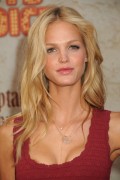 Erin Heatherton Fecd6e135346636