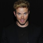 Kellan Lutz - Imagenes/Videos de Paparazzi / Estudio/ Eventos etc. - Página 18 8cdd27135873824