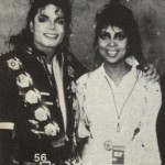 BT Backstage-1988Around the World-MJ+family and friends Bd3637135987011