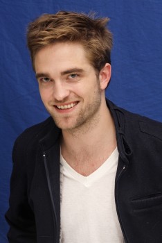 Breaking Dawn Press Conf. portraits Fa80c6158704230