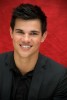 Taylor Lautner[Jacob Black] - Pagina 7 A907e284505555