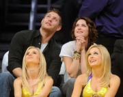 Nov 24, 2010 - Danneel Harris and Jensen Ackles at Lakers Game in Los Angeles 1b9dae108348261