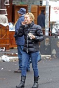 Nov 21, 2010 - Hayden Panettiere - Porta Portese Flea Market in Rome C67f29108352721