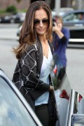 Nov 24, 2010 - Minka Kelly - Out n about in Hollywood 28d441108488444