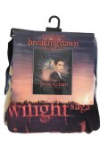 6 Octubre - ¡Nuevo Merchandise de Amanecer con Edward! 22d56e152692031