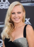 Malin Akerman  614a6a195147261