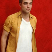 Robert Pattinson[Edward Cullen] - Pagina 7 47b3a584974038