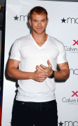 Kellan Lutz at Macy's Calvin Klein event 90c26581126388