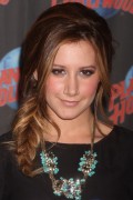 Ashley Tisdale  D3ea6b128002944