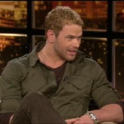 Kellan Lutz - Imagenes/Videos de Paparazzi / Estudio/ Eventos etc. - Página 18 79052a132828822