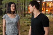 13 Septiembre- 5 Nuevos Stills de 'Breaking Dawn': Jacob, Seth y Leah F9ba46149253627