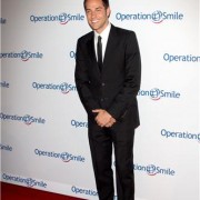 Zac - Operation Smile Gala 8bd75b151044701