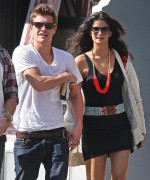 Xavier Samuel Sticks With His Girlfriend and His Calvins D9ab0b97741021