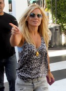 Nov 24, 2010 - Geri Halliwell Shopping In Miami Aae3d5108234076