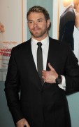 Kellan Lutz - Imagenes/Videos de Paparazzi / Estudio/ Eventos etc. - Página 18 8f94b2132768686