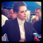 Kristen Stewart - Imagenes/Videos de Paparazzi / Estudio/ Eventos etc. - Página 24 B429ee192923109