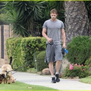 Kellan Lutz: Jogging with Kola and Kevin! 8b716990505958