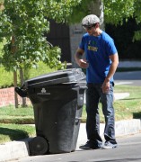 Peter Facinelli candids Aug 24th, 2010   3a628c94785236