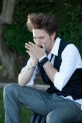 Jackson Rathbone - Imagenes/Videos de Paparazzi / Estudio/ Eventos etc. - Página 15 A1e603111958122