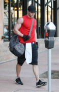 Kellan Lutz - Imagenes/Videos de Paparazzi / Estudio/ Eventos etc. - Página 14 F1e26a106340110