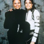 BT Backstage-1988Around the World-MJ+family and friends 8c9ee8135987103