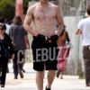 Kellan Lutz - Imagenes/Videos de Paparazzi / Estudio/ Eventos etc. - Página 18 7d44a2135547407