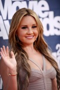 Amanda Bynes F70dff135551405