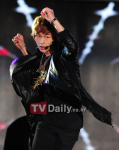 [News] “2011 Hallyu Dream Concert” anima aproximadamente 20,000 fãs 5deda0152419366