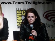 Kristen Stewart - Imagenes/Videos de Paparazzi / Estudio/ Eventos etc. - Página 22 F5bf01180542530