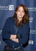 Kristen Stewart - Imagenes/Videos de Paparazzi / Estudio/ Eventos etc. - Página 13 402f4b110650595