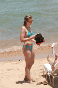 bikini - Kristen Bell - Bikini Candids - Hawaii - 18 giu 09 1ce34139603257