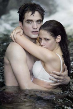 Robert, Kristen y Taylor entre las parejas más sexys en la pantalla del 2011 por BD, WFE y Abduction 92771a164403534