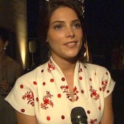 Ashley Greene - Imagenes/Videos de Paparazzi / Estudio/ Eventos etc. - Página 19 35e055146334273